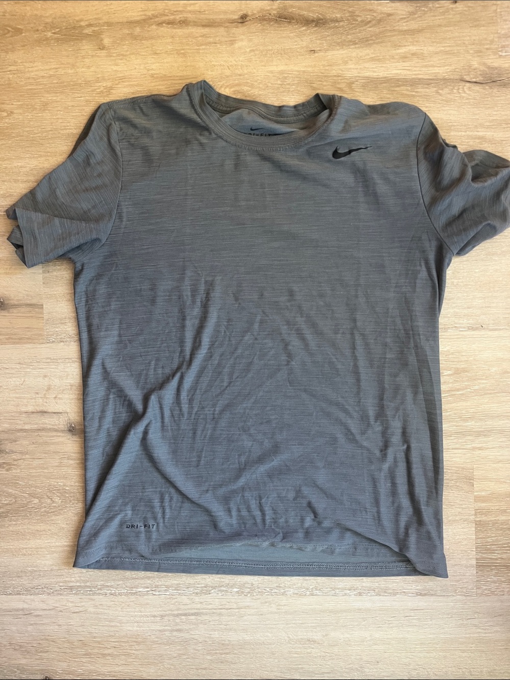 Nike Men's Gray Short Sleeve Dri-FIT Performance Tee